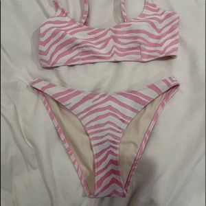 pink and white triangl zebra bikini